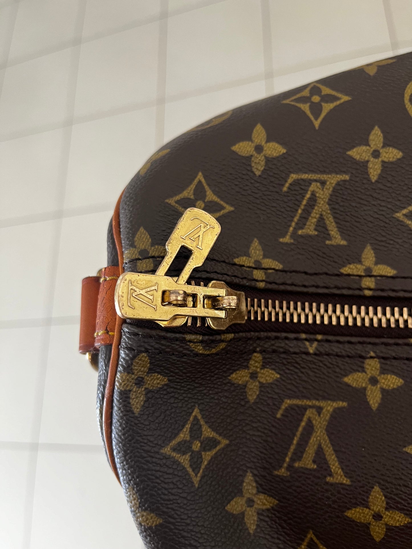 Vintage Louis Vuitton Keepall Bandouliere 60