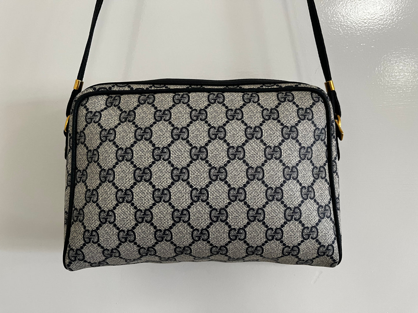 Gucci Supreme GG Web Crossbody Bag/Small