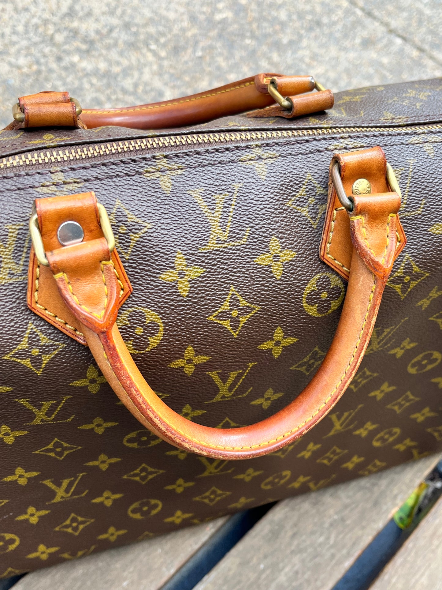 Authentic Louis Vuitton Speedy 25/30/35/40/45