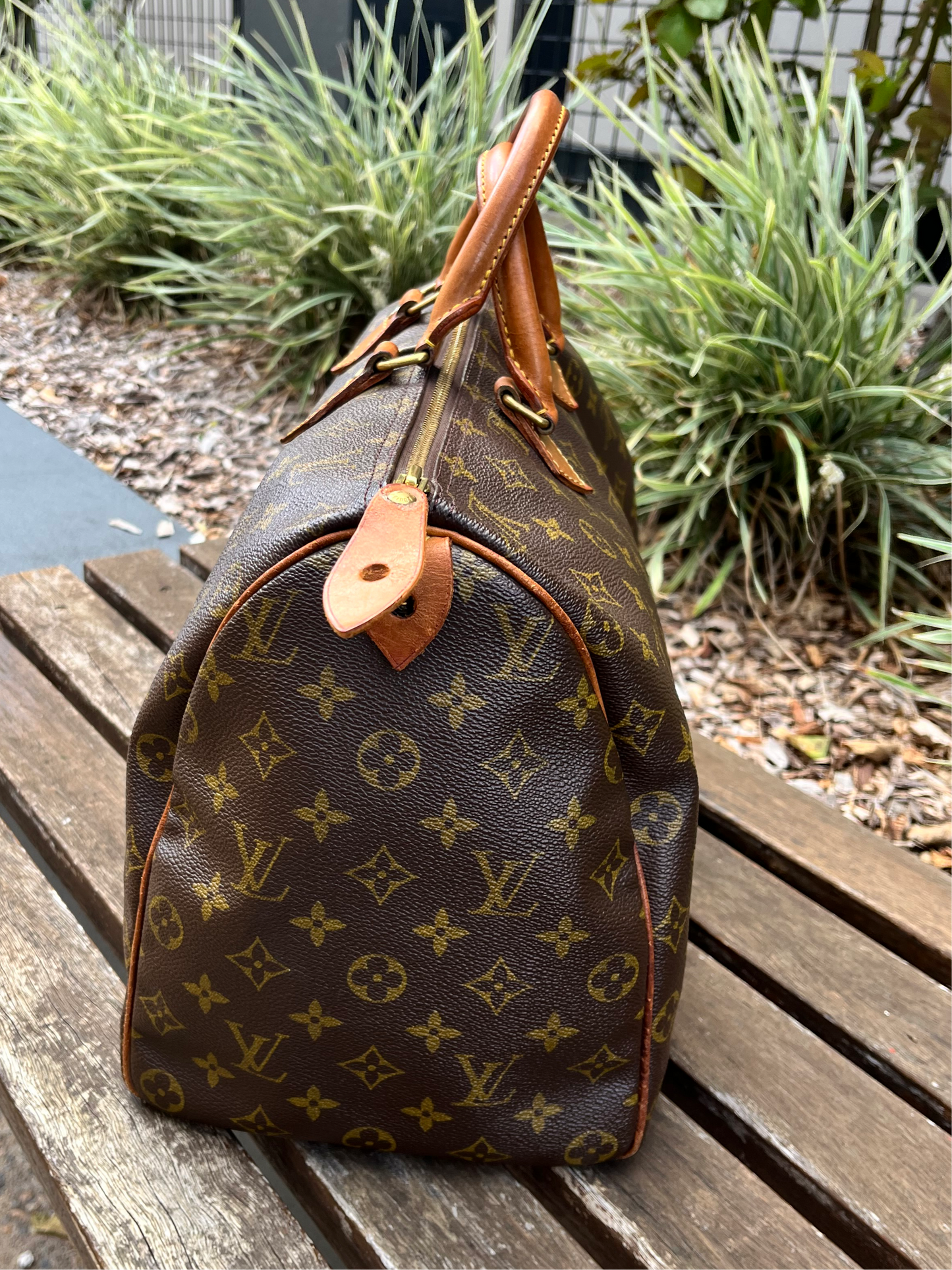 Authentic Louis Vuitton Speedy 25/30/35/40/45