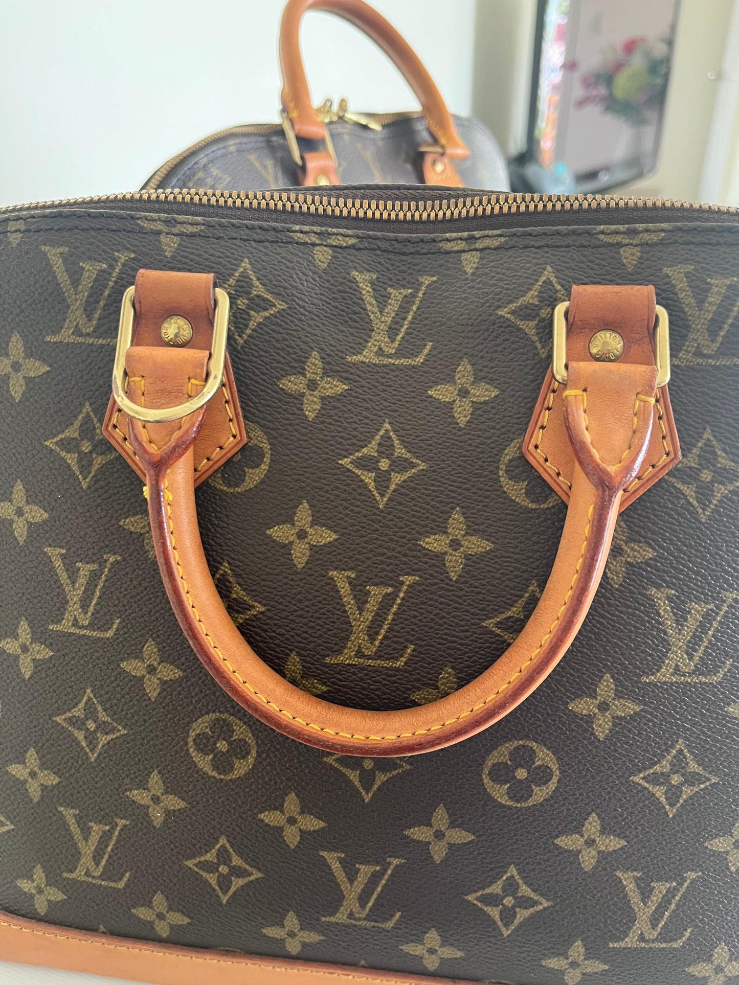 Authentic Louis Vuitton Alma PM Brown Monogram/Vintage/with Authenticity Certificate